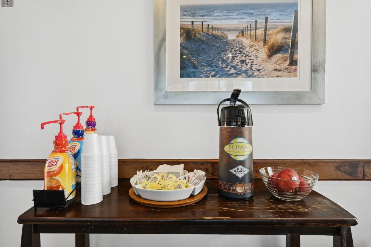 Beach Tower Beachfront Hotel, A By The Sea Resort Панама Сити Бийч Екстериор снимка